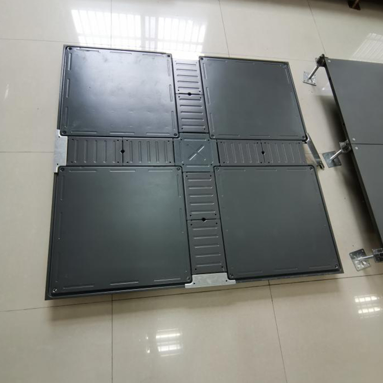 ���̰���