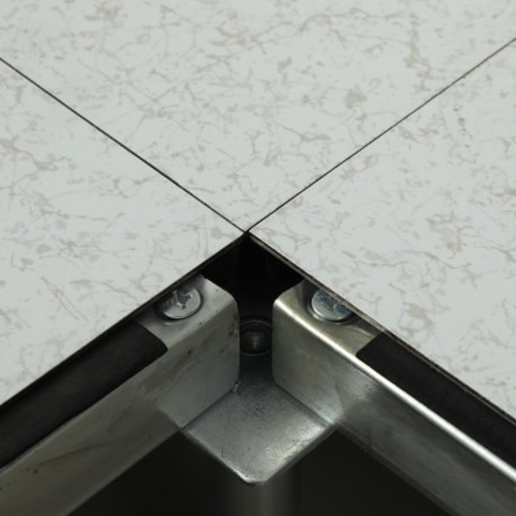 ���̰���