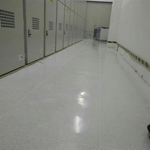 ���̰���